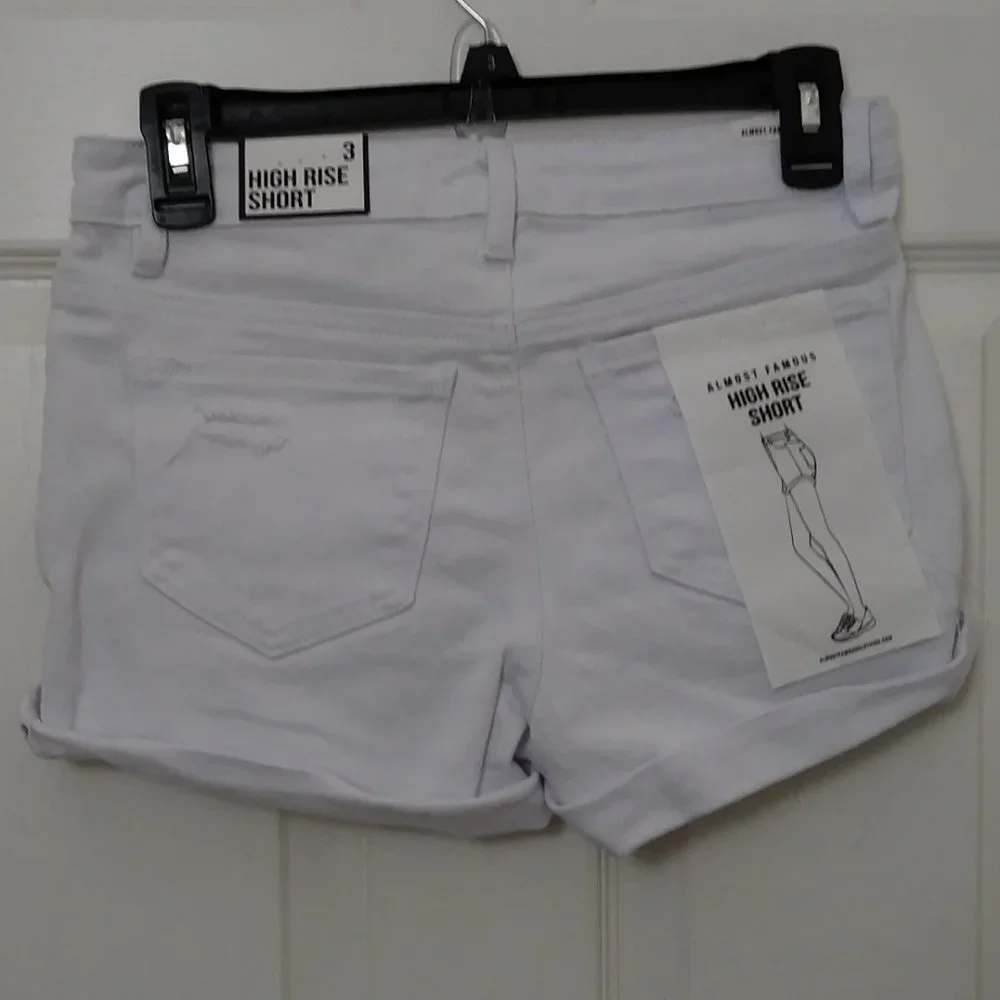 Almost Famous Distress Shorts Size 3 White - Picture 4 of 14